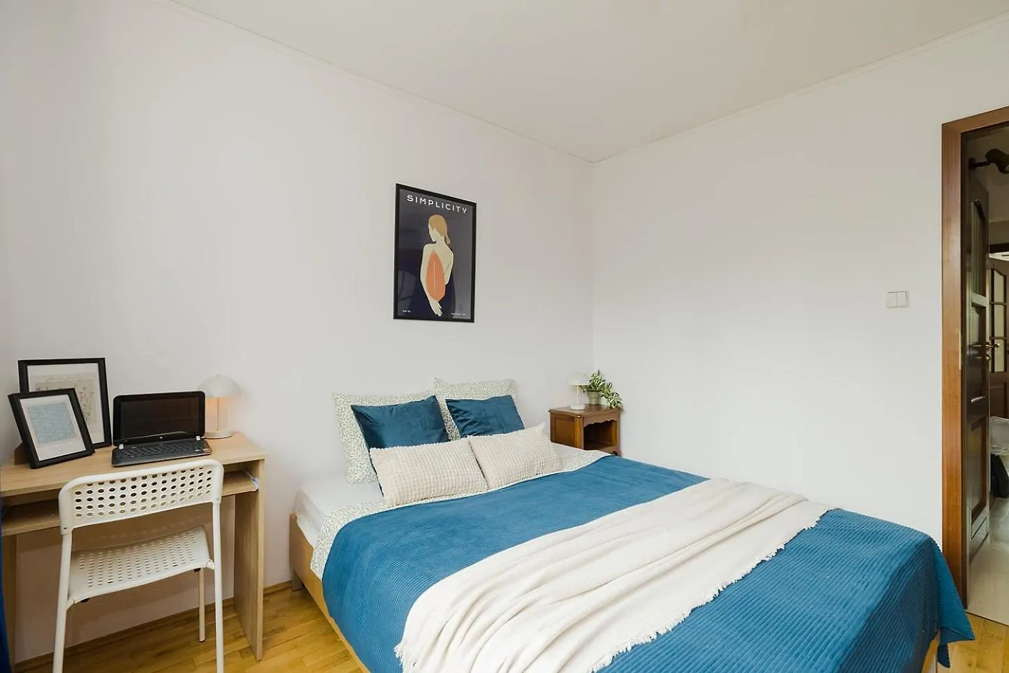 Apartment Room Rodla 12 Warsaw
