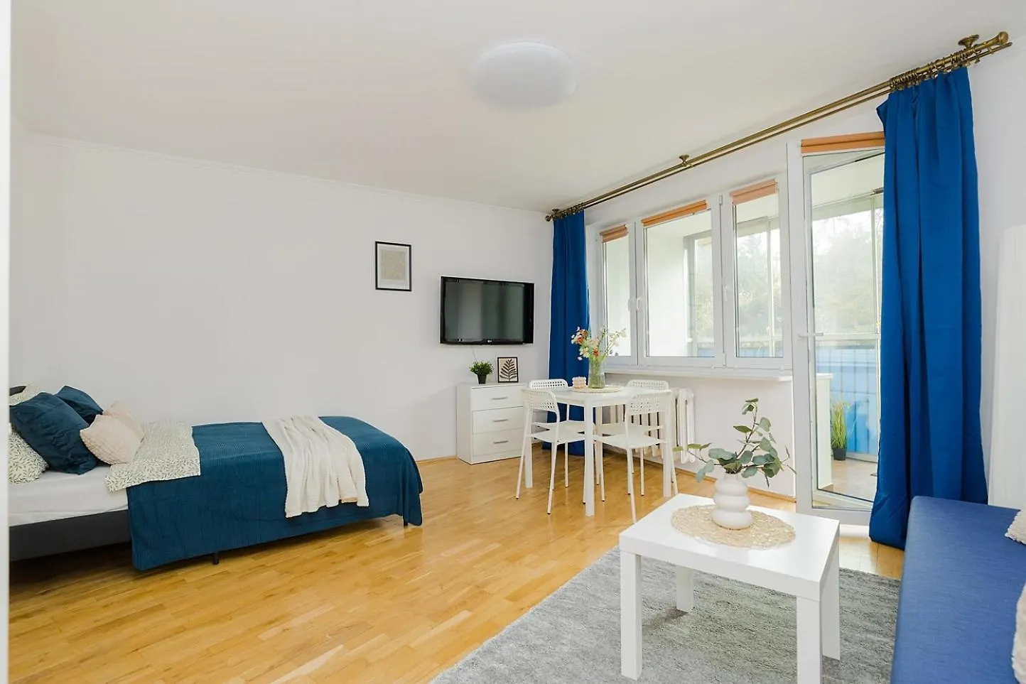 Room Rodla 12 Warsaw 0*,  Poland